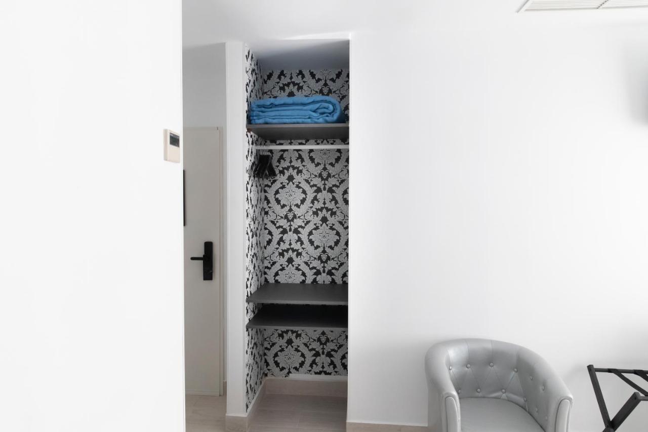 Hostal Boutique I Host You Madrid Luaran gambar